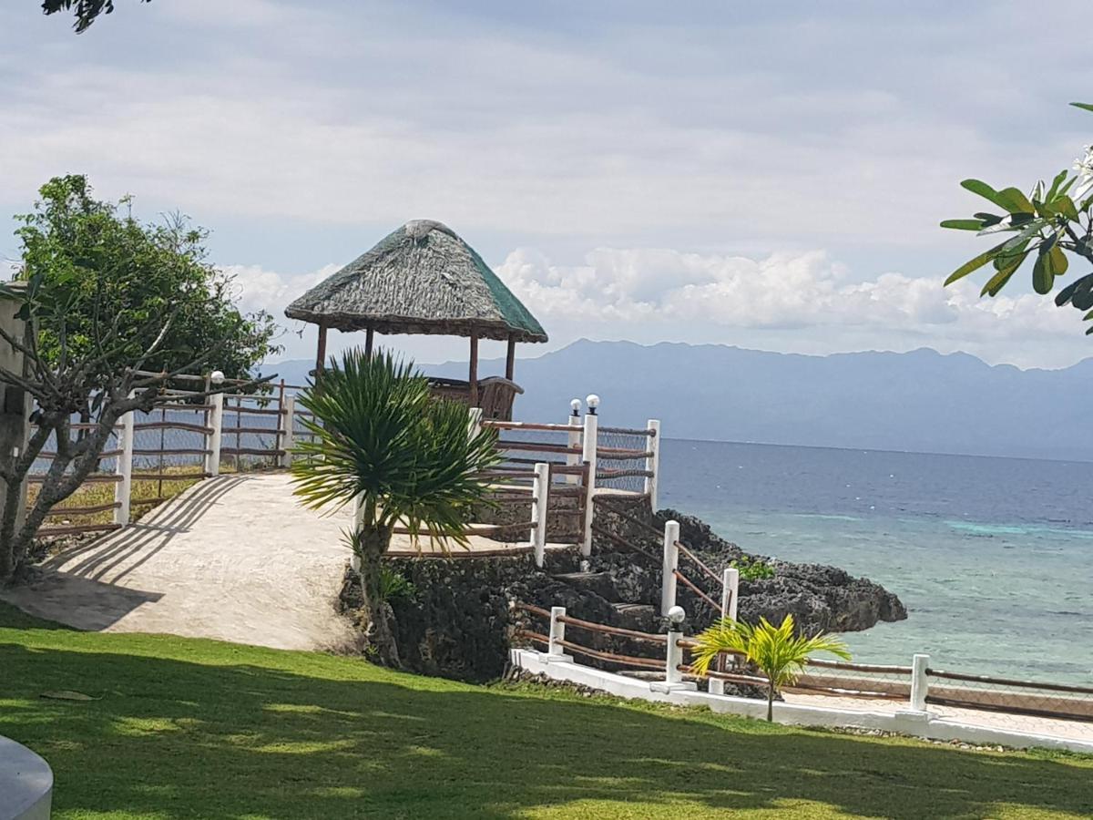 Tauig Beach Resort Moalboal Exteriör bild