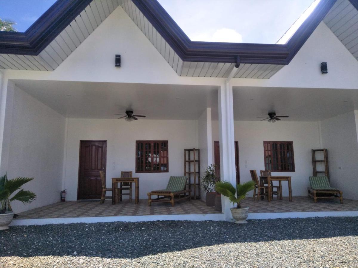 Tauig Beach Resort Moalboal Exteriör bild