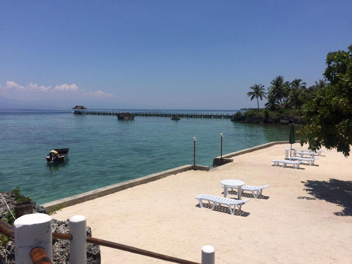 Tauig Beach Resort Moalboal Exteriör bild