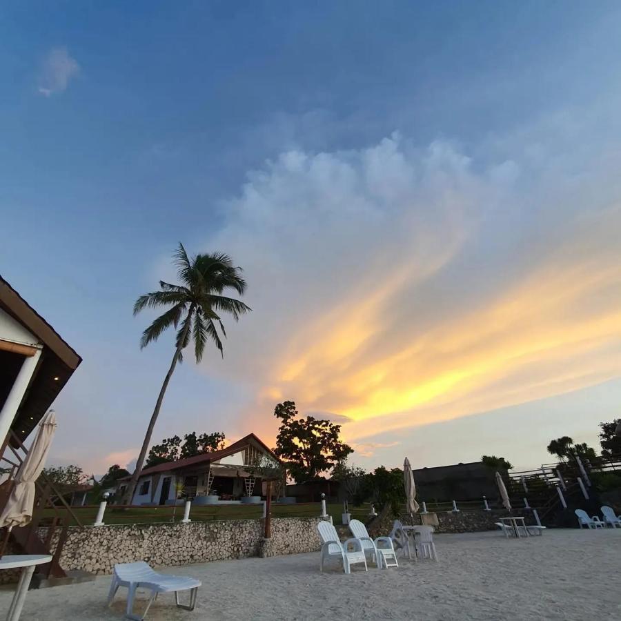 Tauig Beach Resort Moalboal Exteriör bild